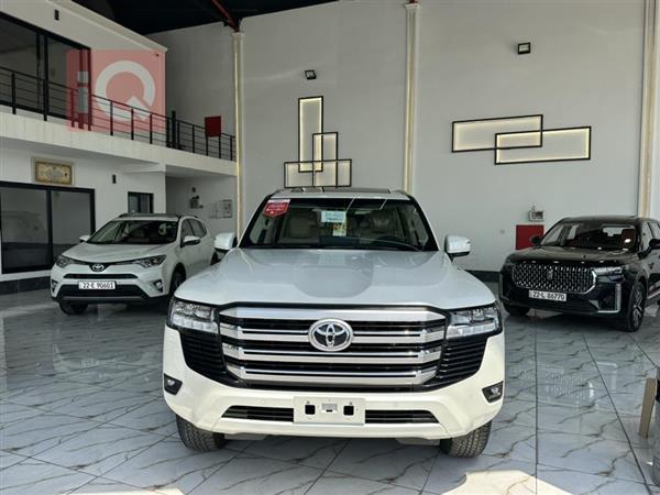 Toyota for sale in Iraq